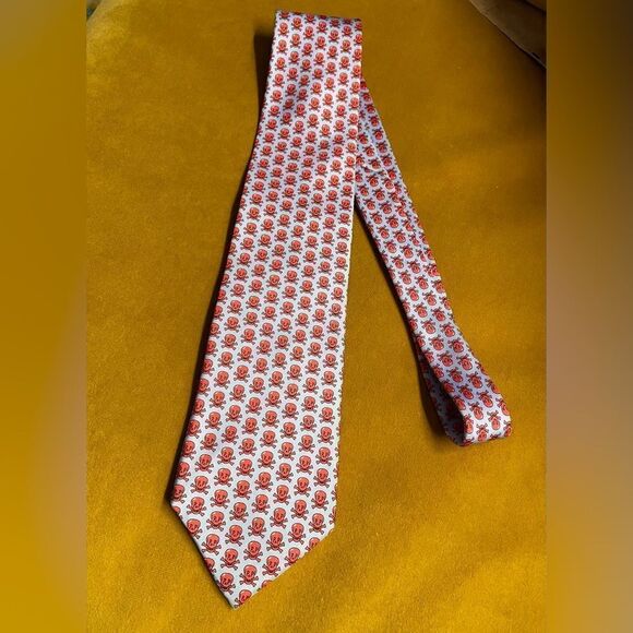 Prep & Pauper Philadelphia Silk Necktie Skull Crossbone Print - Picture 2 of 6